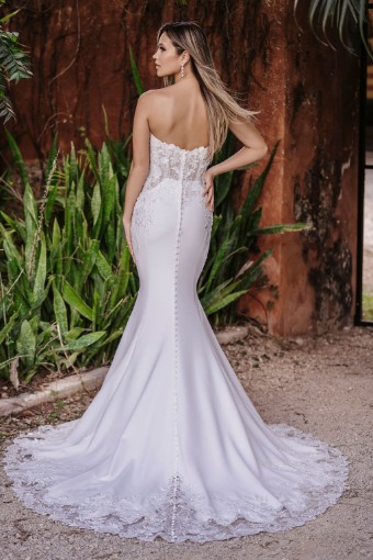Allure Bridals 9952L #1 thumbnail