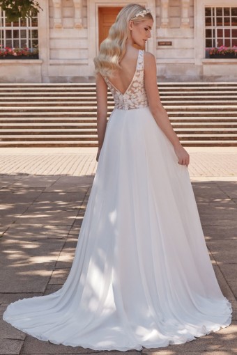 Adore by Justin Alexander 11226 Alessia #1 Ivory/Nude thumbnail