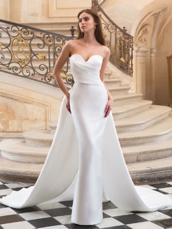 Elysee by Enzoani Vesper #0 thumbnail
