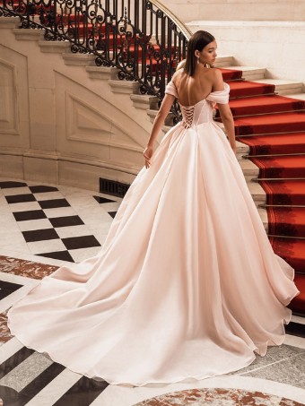 Elysee by Enzoani Filippa #1 Blush thumbnail