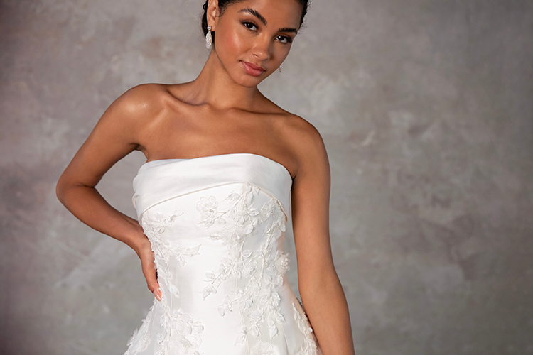 Essense of Australia | Claire's Fashions - D4195 | Claire's Fashions