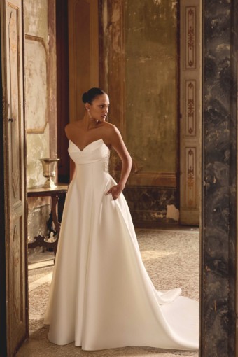 Justin Alexander 88448 - Kara #0 Ivory/Latte thumbnail