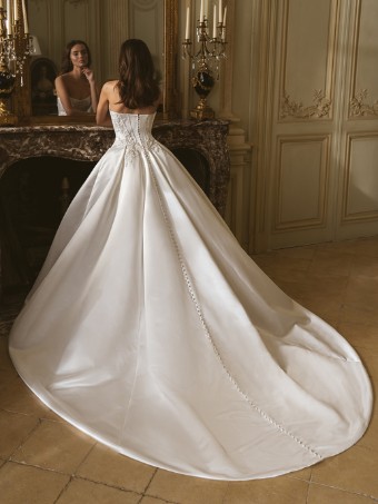 Elysee by Enzoani Geneva-S B #4 Ivory thumbnail