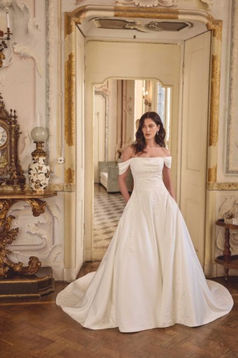 Justin Alexander 88491 Larissa #0 Ivory thumbnail