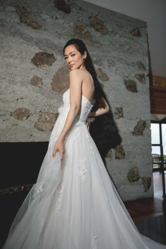 Adore by Justin Alexander 11417 Chessa #4 Ivory thumbnail