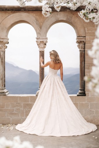 Disney Fairy Tale Weddings D431 Aurora #1 Ivory thumbnail