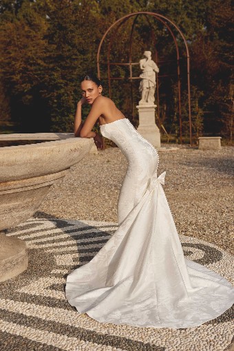 Justin Alexander 88454 Kirsten #5 Ivory thumbnail