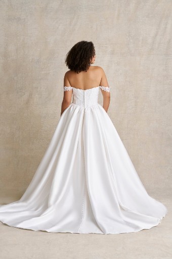 Allure Romance R3970 #3 Ivory/Champagne thumbnail