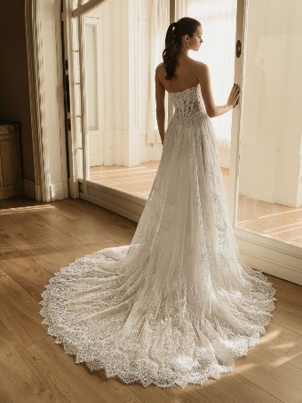 Elysee by Enzoani Hilina #1 Ivory thumbnail