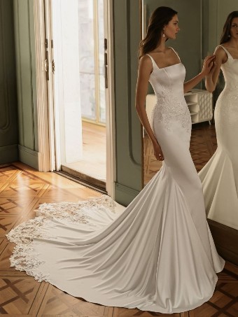 Elysee by Enzoani Honor B #0 Ivory thumbnail